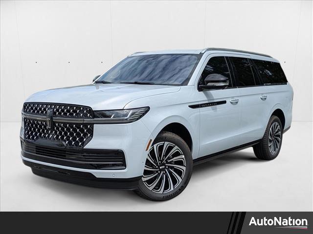 new 2025 Lincoln Navigator car, priced at $122,235