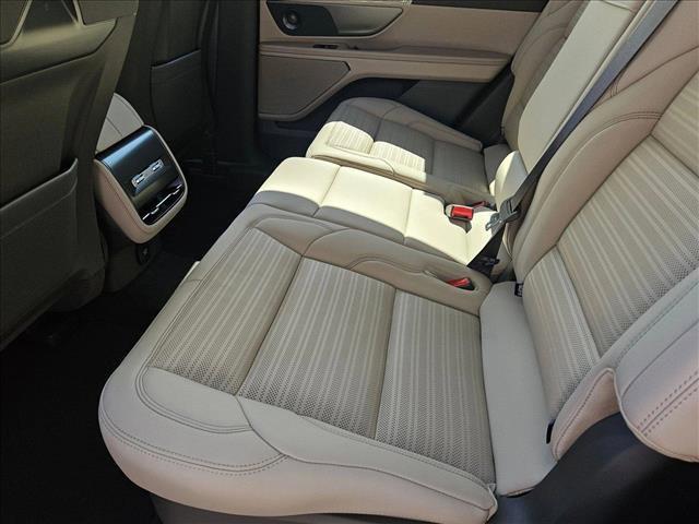 new 2025 Lincoln Nautilus car, priced at $64,197
