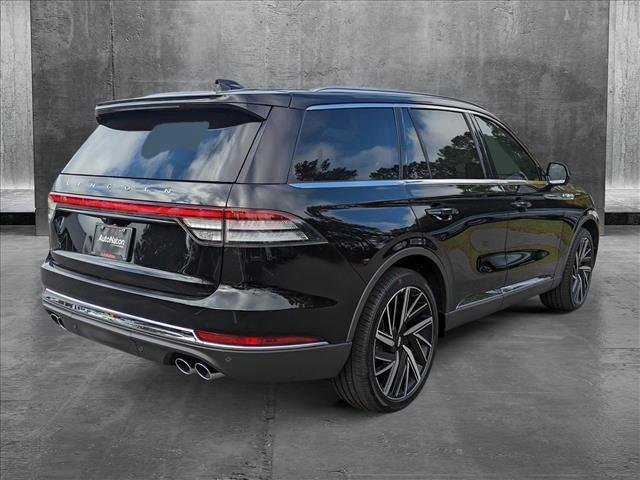 new 2025 Lincoln Aviator car, priced at $77,392