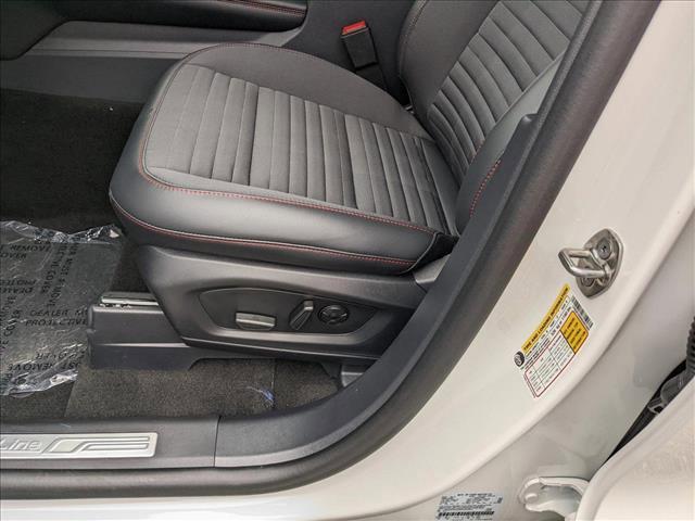 new 2025 Ford Explorer car, priced at $48,664