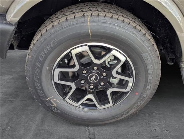 new 2025 Ford Bronco car, priced at $52,527