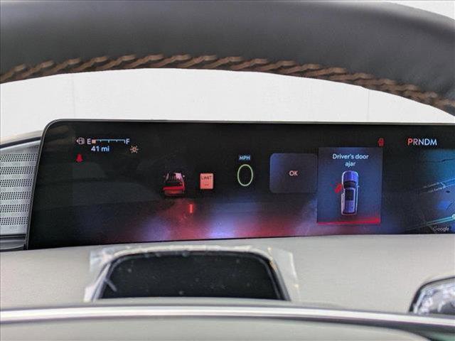 new 2025 Lincoln Navigator car, priced at $121,435
