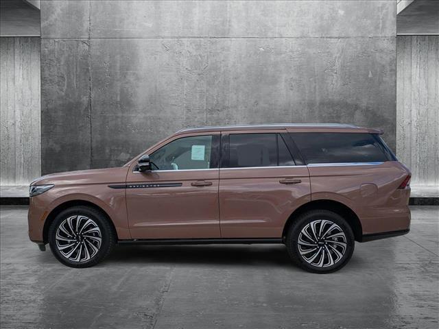 new 2025 Lincoln Navigator car, priced at $121,435