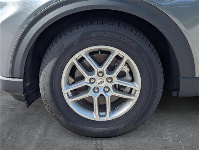 new 2025 Ford Explorer car, priced at $42,992