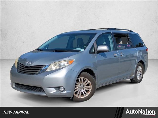 used 2014 Toyota Sienna car, priced at $14,077