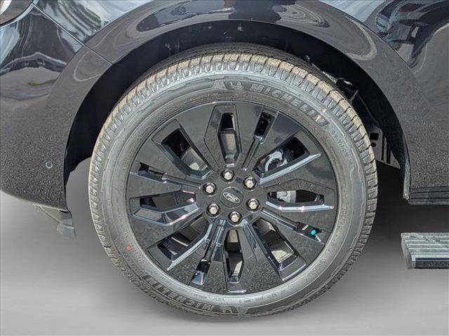 new 2025 Ford Expedition Max car, priced at $82,298