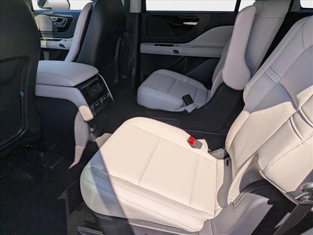 new 2025 Lincoln Aviator car, priced at $59,270