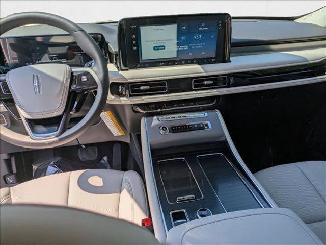 new 2025 Lincoln Aviator car, priced at $59,270