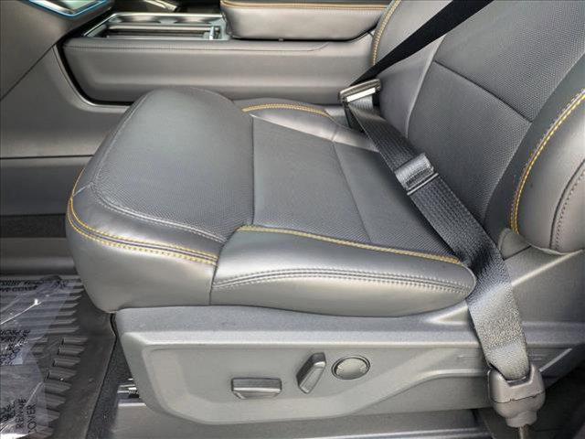 new 2025 Ford Expedition car, priced at $82,305