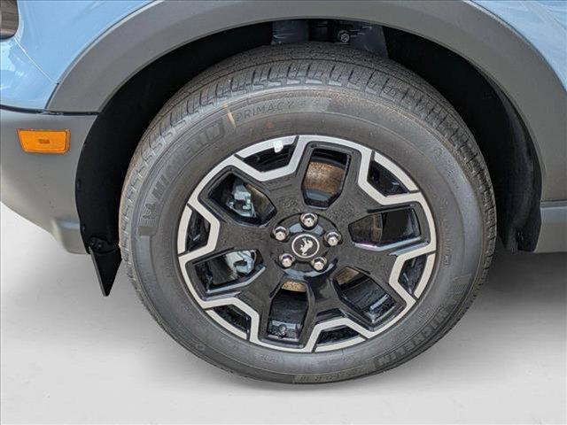 new 2025 Ford Bronco Sport car, priced at $36,091
