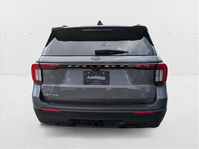 new 2025 Ford Explorer car, priced at $38,236