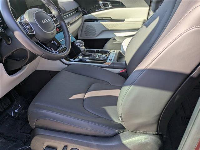 used 2024 Kia Carnival car, priced at $36,911