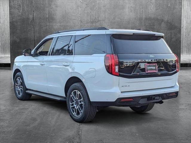 new 2025 Ford Expedition car, priced at $68,493