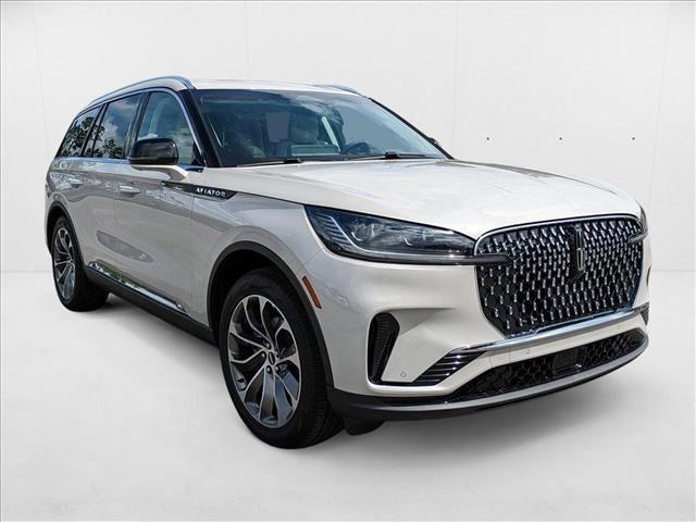 new 2025 Lincoln Aviator car, priced at $71,952