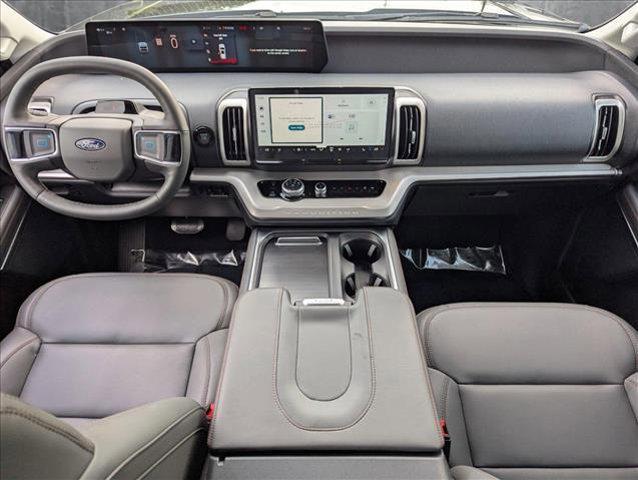new 2025 Ford Expedition car, priced at $68,705