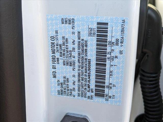 new 2025 Lincoln Nautilus car, priced at $57,859