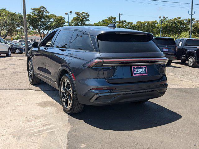 used 2024 Lincoln Nautilus car, priced at $43,495