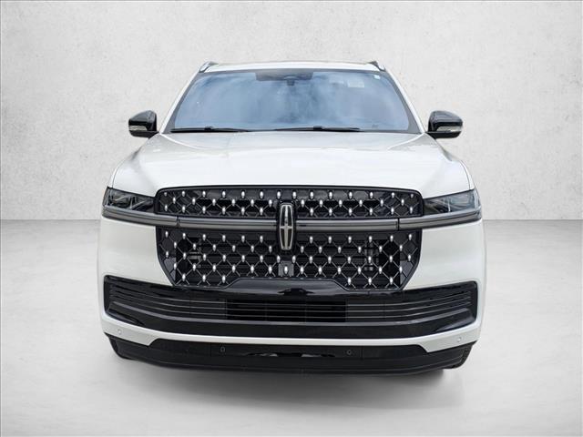 new 2025 Lincoln Navigator car, priced at $120,185
