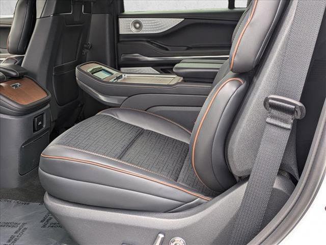 new 2025 Lincoln Navigator car, priced at $120,185