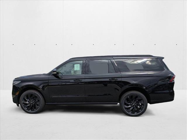 new 2025 Lincoln Navigator car, priced at $106,848