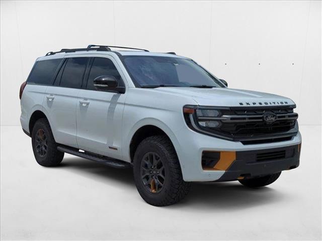 new 2025 Ford Expedition car, priced at $82,969