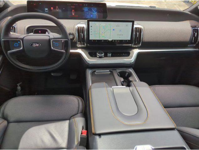 new 2025 Ford Expedition car, priced at $82,969