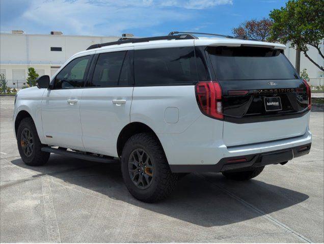 new 2025 Ford Expedition car, priced at $82,969