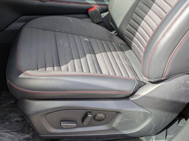 new 2025 Ford Explorer car, priced at $42,255