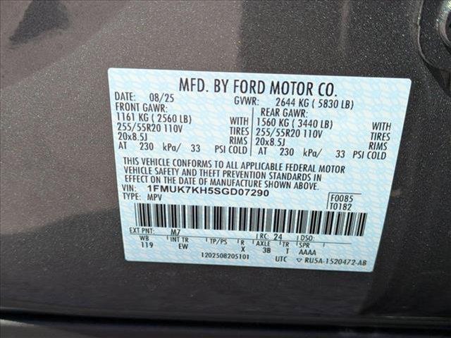 new 2025 Ford Explorer car, priced at $43,362