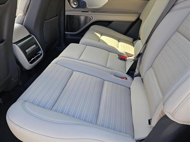 new 2025 Lincoln Nautilus car, priced at $64,990