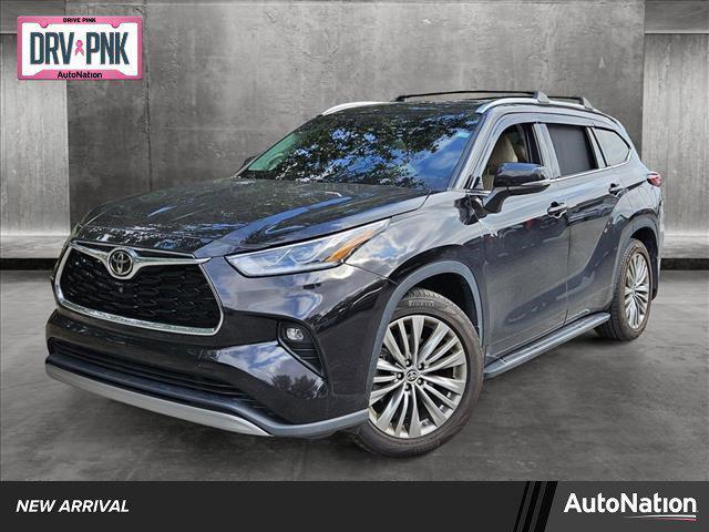 used 2021 Toyota Highlander car, priced at $38,707