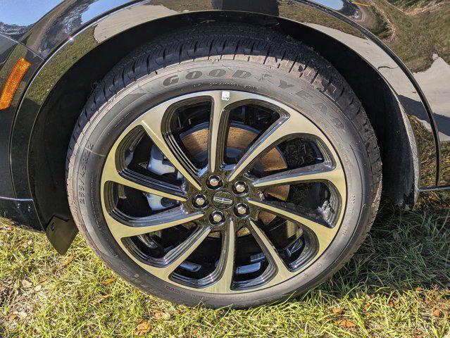 new 2025 Lincoln Nautilus car, priced at $77,645