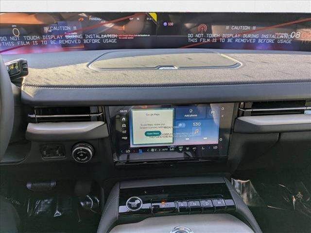 new 2025 Lincoln Navigator car, priced at $107,568
