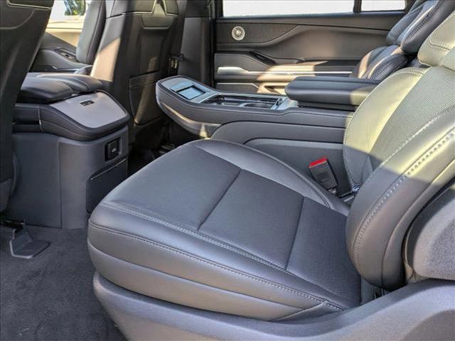 new 2025 Lincoln Navigator car, priced at $107,568