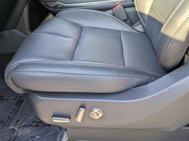new 2025 Lincoln Navigator car, priced at $107,568