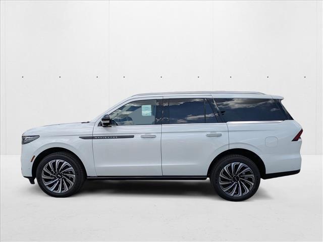 new 2025 Lincoln Navigator car, priced at $120,185