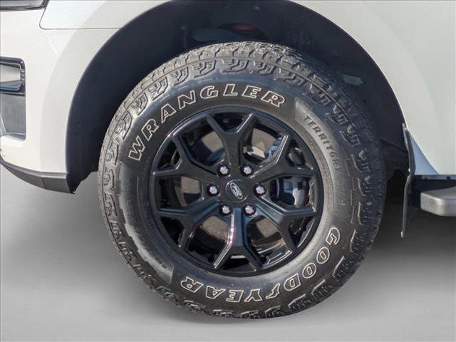 used 2024 Ford Expedition car, priced at $64,923