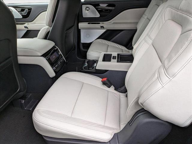 new 2025 Lincoln Aviator car, priced at $71,496