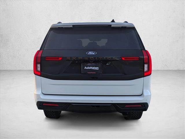 new 2025 Ford Expedition car, priced at $83,717