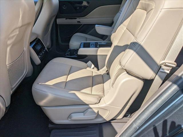 used 2023 Lincoln Aviator car, priced at $54,949