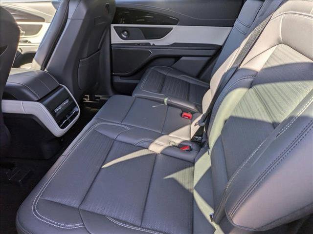 new 2025 Lincoln Nautilus car, priced at $61,877