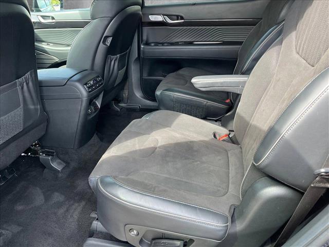 used 2024 Hyundai Palisade car, priced at $42,811