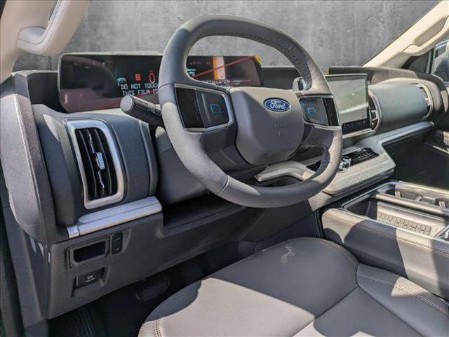 new 2025 Ford Expedition car, priced at $67,755