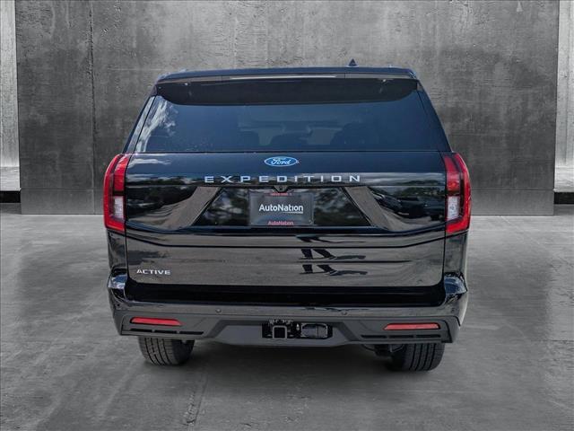 new 2025 Ford Expedition car, priced at $67,755