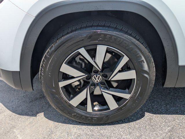 used 2020 Volkswagen Atlas Cross Sport car, priced at $20,622