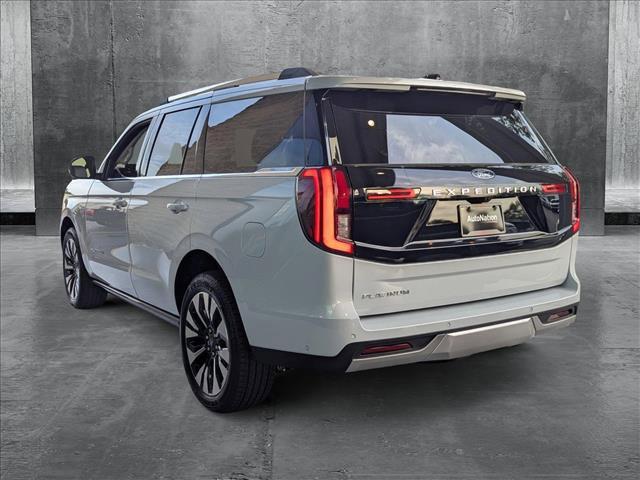 new 2025 Ford Expedition car, priced at $76,179