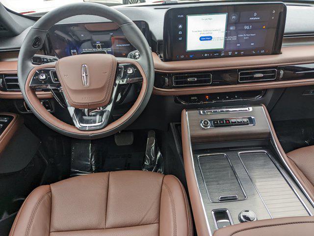 new 2025 Lincoln Aviator car, priced at $70,325