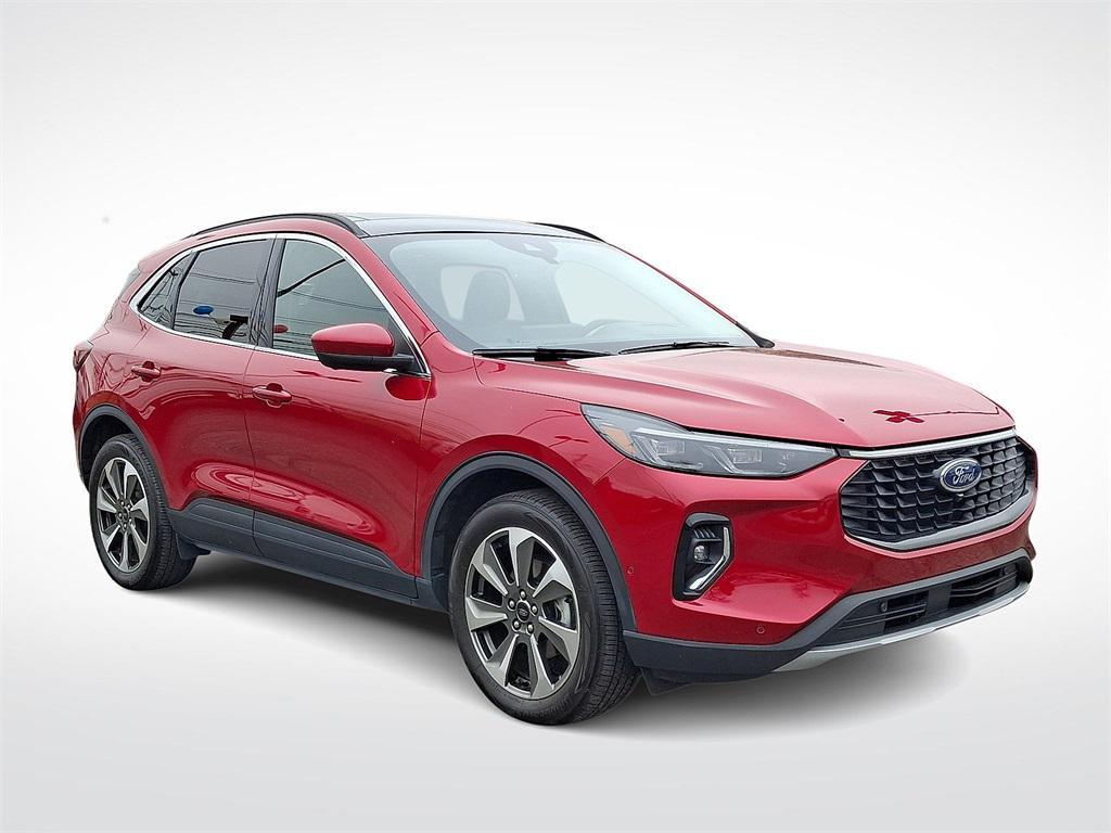 used 2023 Ford Escape car, priced at $28,500