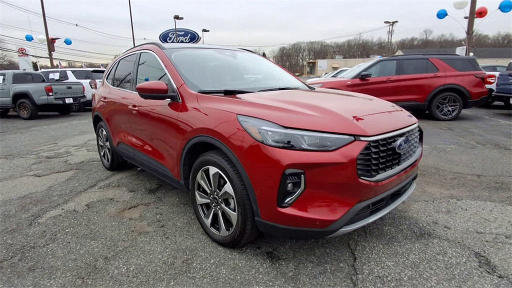 used 2023 Ford Escape car, priced at $28,500