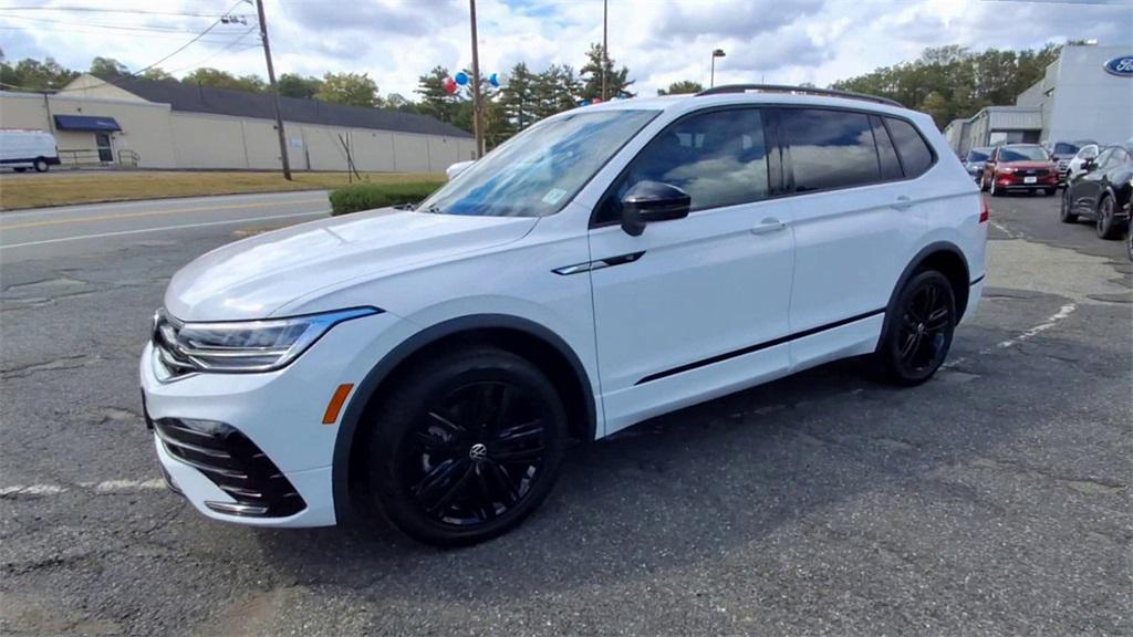 used 2022 Volkswagen Tiguan car, priced at $25,800